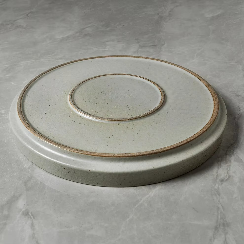 Nature Cream Glaze Ceramic Plato Raised Rim Flat Chef Dish Sets Serving Platter Fine Dining Restaurant Porcelain Dinner Plate