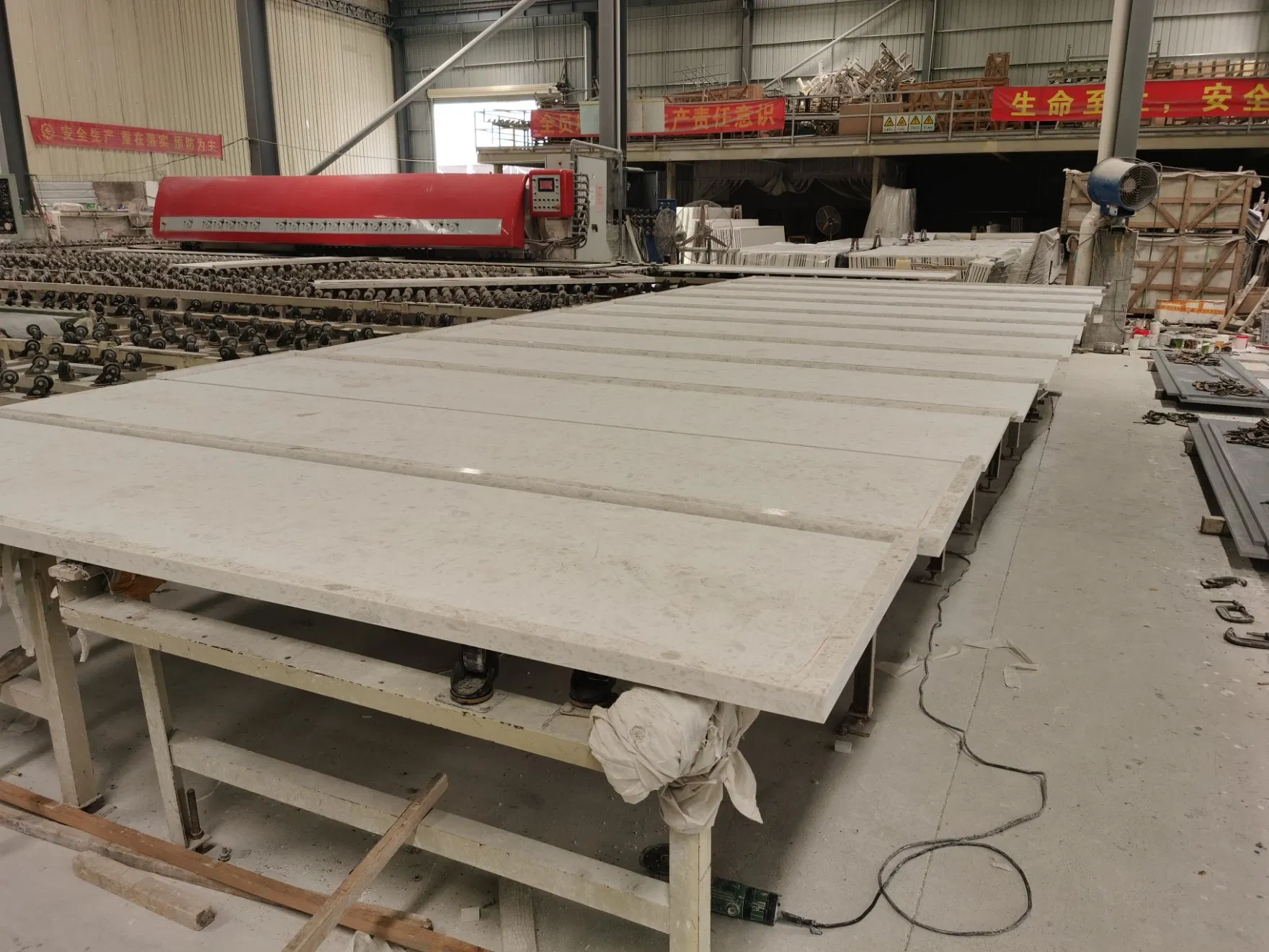 Factory Supply Quartz Stone Granite Design Kitchen Countertops Manufacturer in China