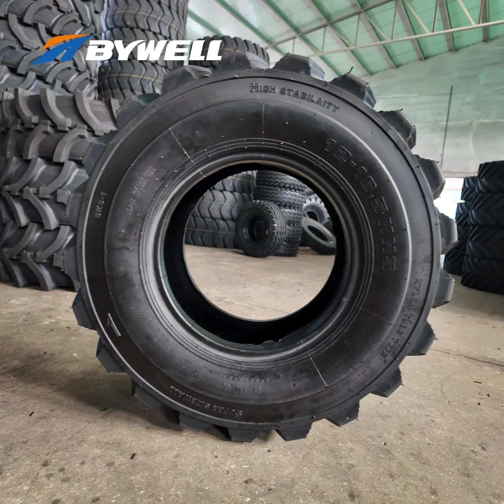 Шина BYWELL Extra Deep Lug 12.4-28 12PR для мягких почв