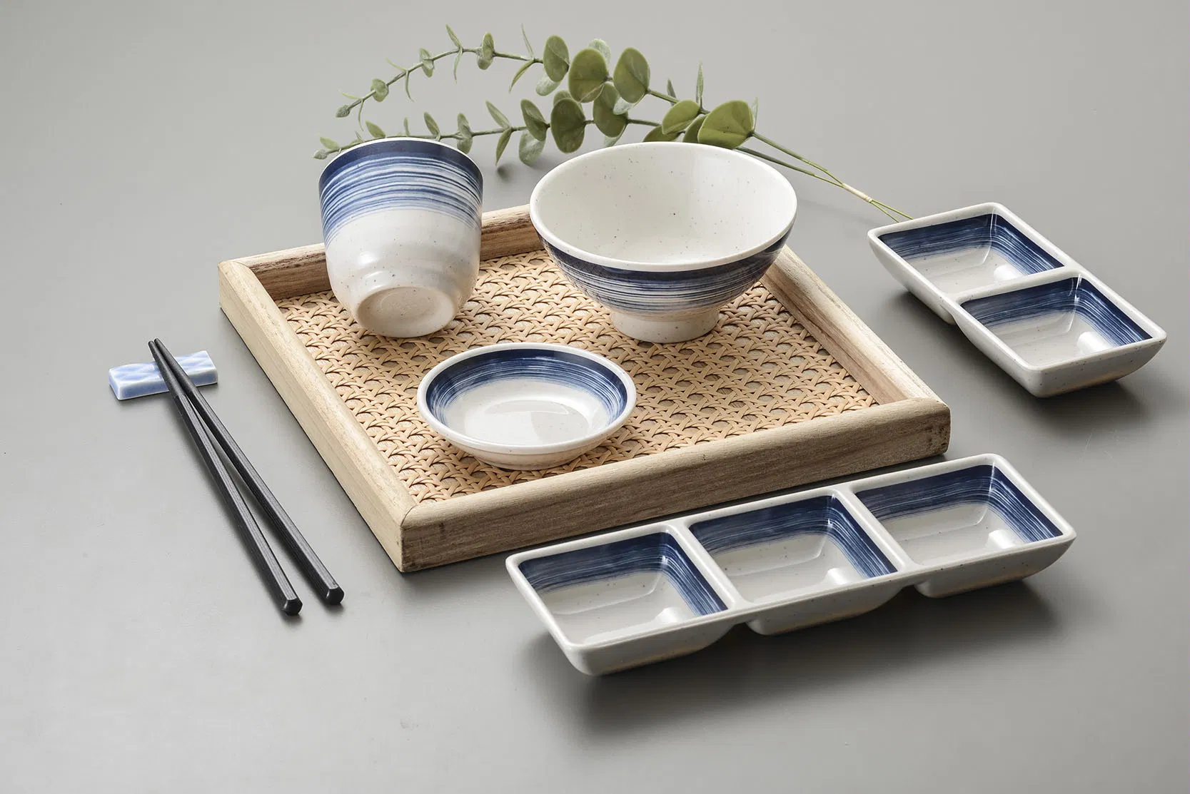 2023 New Design Blue Lines Design Melamine 2-Divided Soy Sauce Dish Plate
