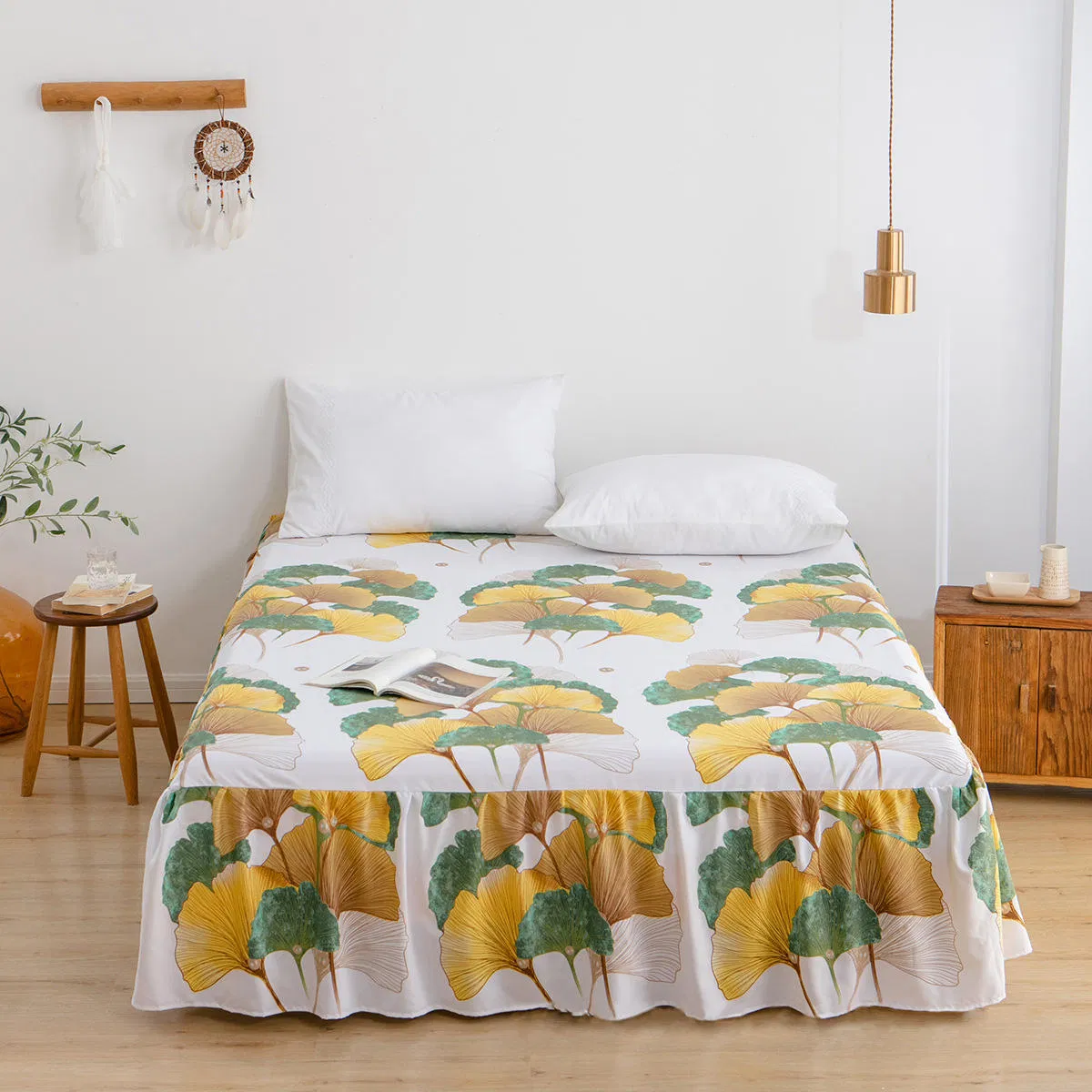 Custom Printed Polyester Bed Skirt Minimalist Geometric Style Queen Size Bedspread Sheet Cover
