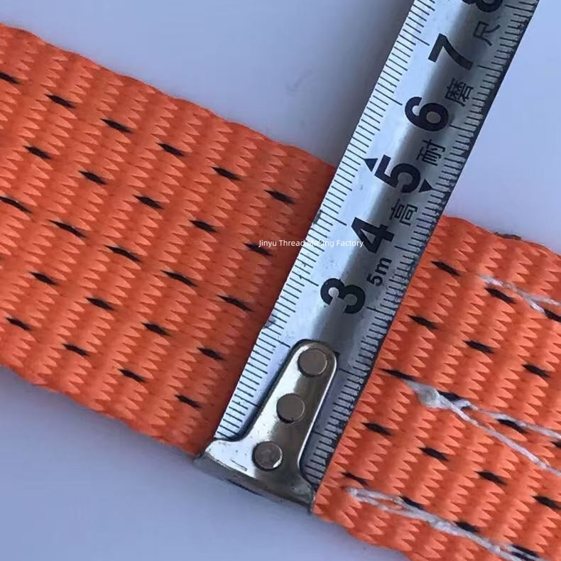 Ремень стяжной с храповым механизмом для груза