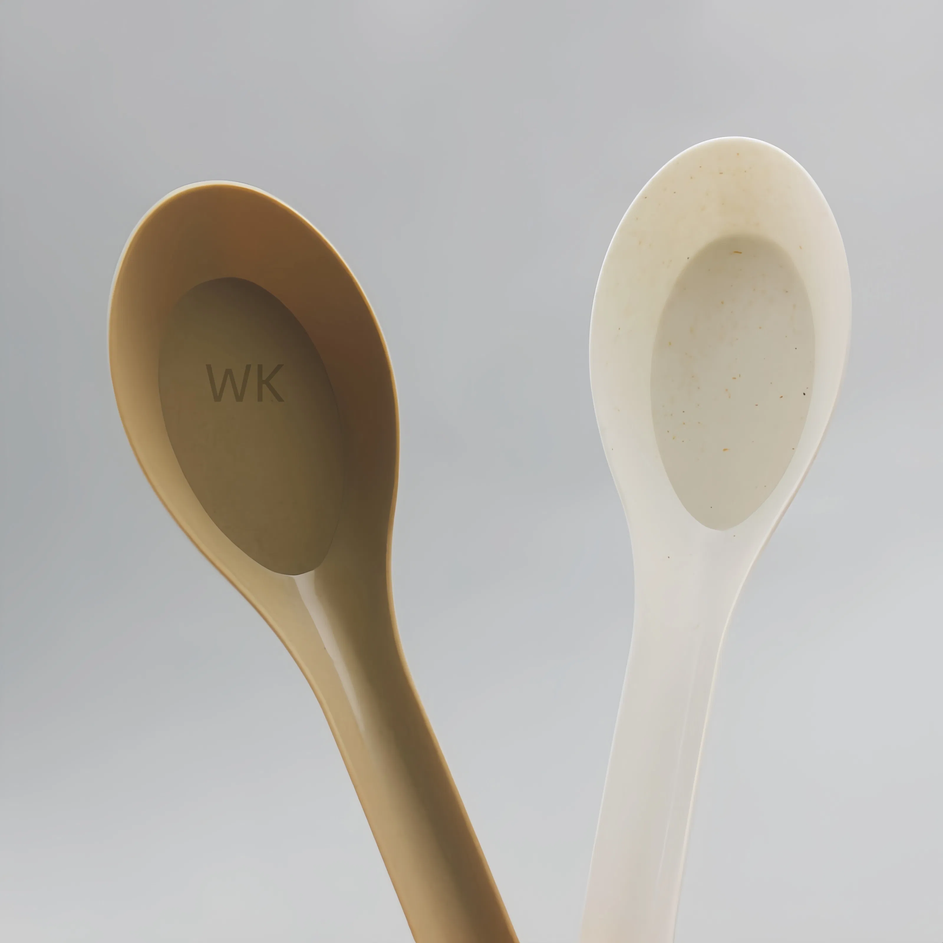 Biodegradable Disposable Tableware Set Plastic Dinner Set for Picnic and Restaurant