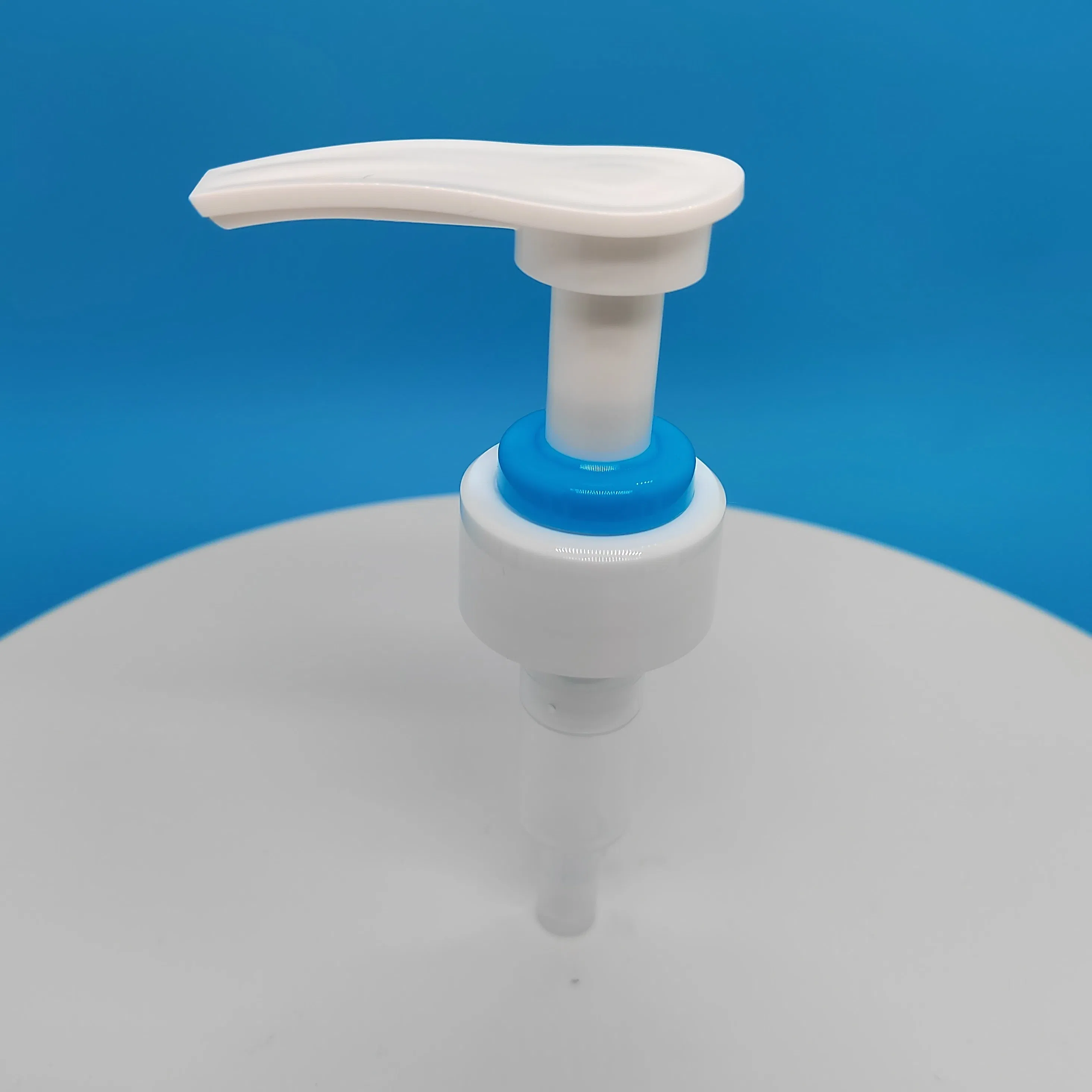 28/410 33/410 External Spring Shampoo Shower Gel Plastic Hand Press Pump