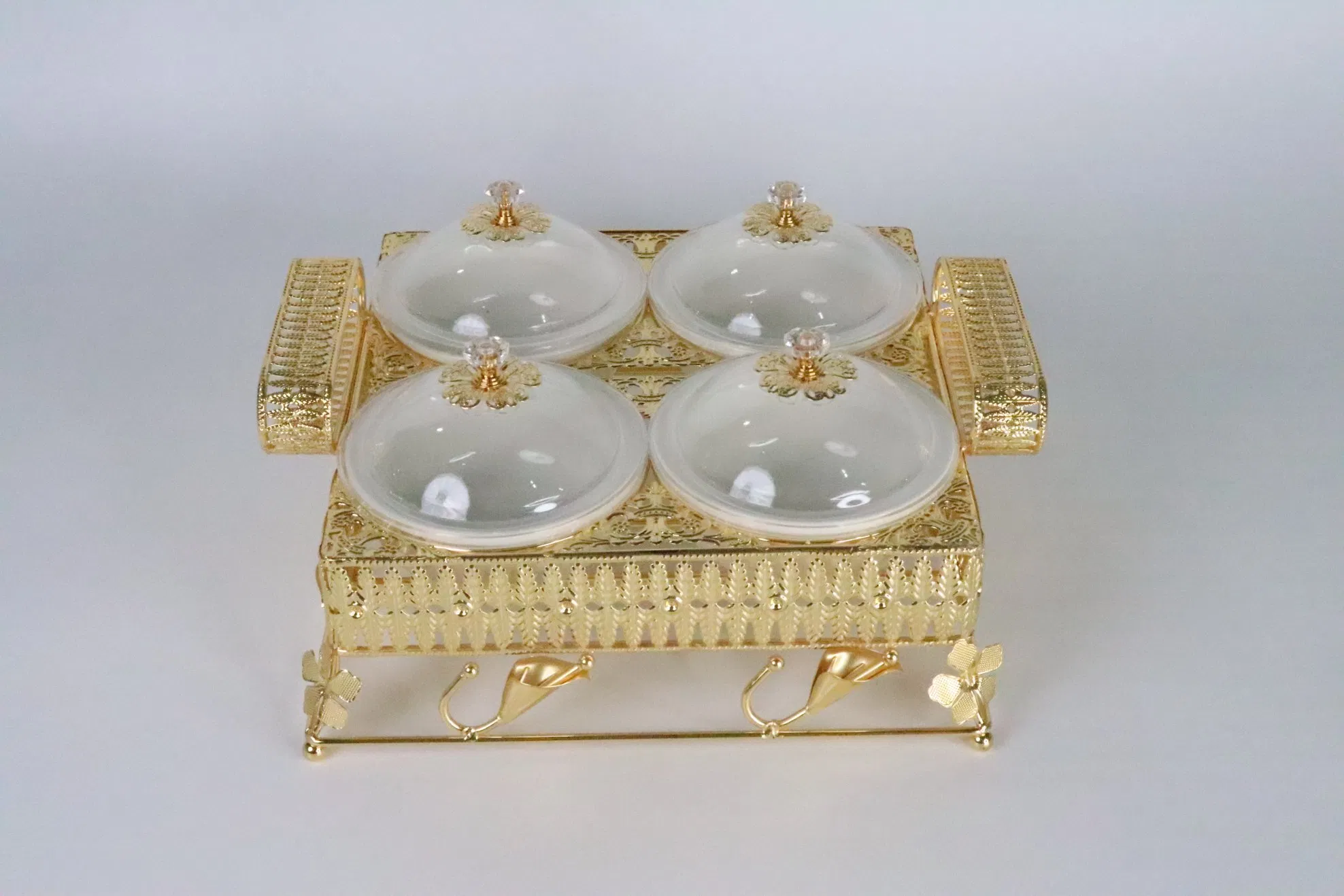 New High-End Gold-Plated Iron Art with 4 Ceramic Bowls with Lids