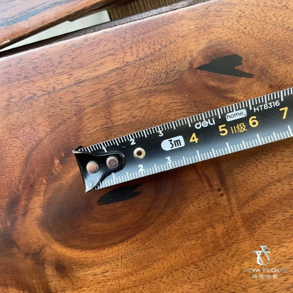 Black Natural Color Solid American Walnut Flooring with Different Grade