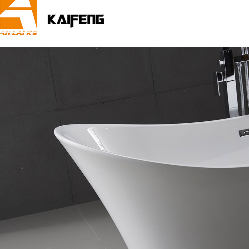 Акриловая ванна KF-722 Modern Upc, отдельно стоящая