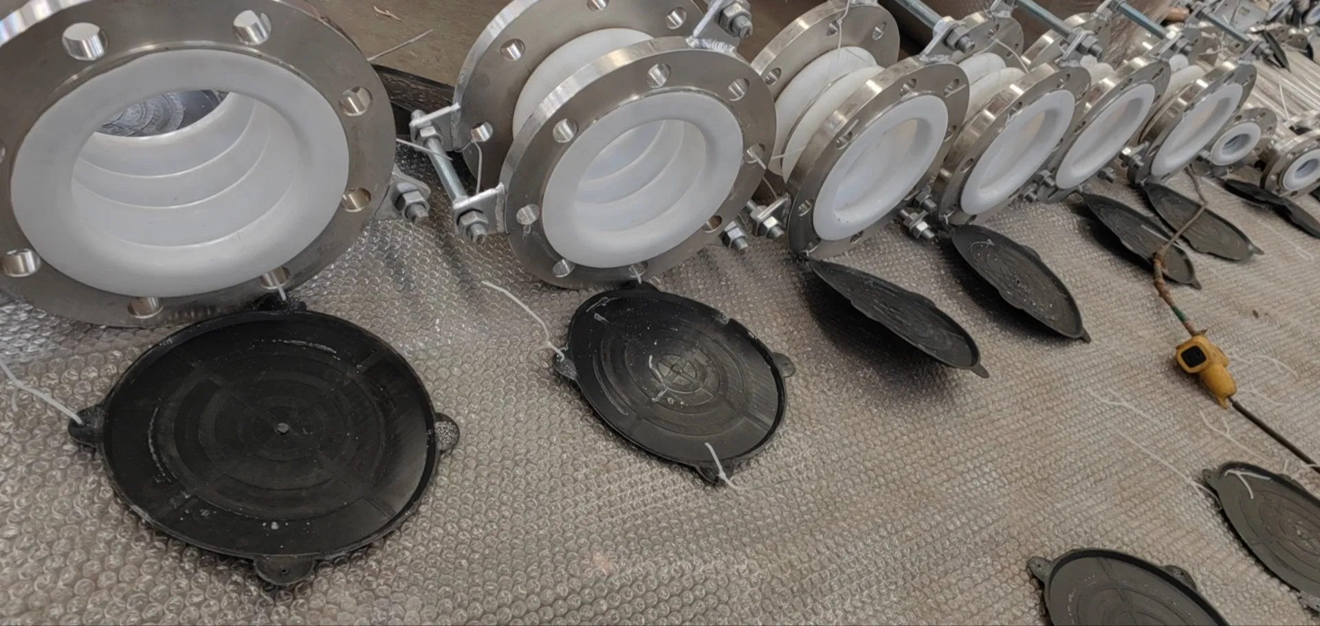 Stainless Steel Bellows PTFE Lined Metallic Expansion Joint Cpmpensator
