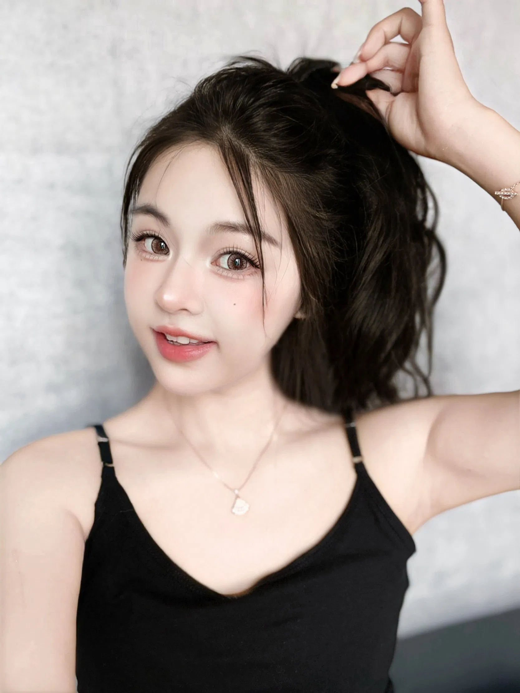 Contact Lens with Grade Brown Contact Lens 14.2mm