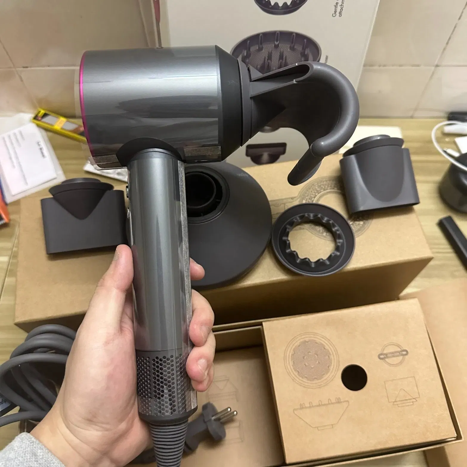 Factory Wholesale 1: 1 Hair Dryer HD08 (top-level original version) 5-in-1