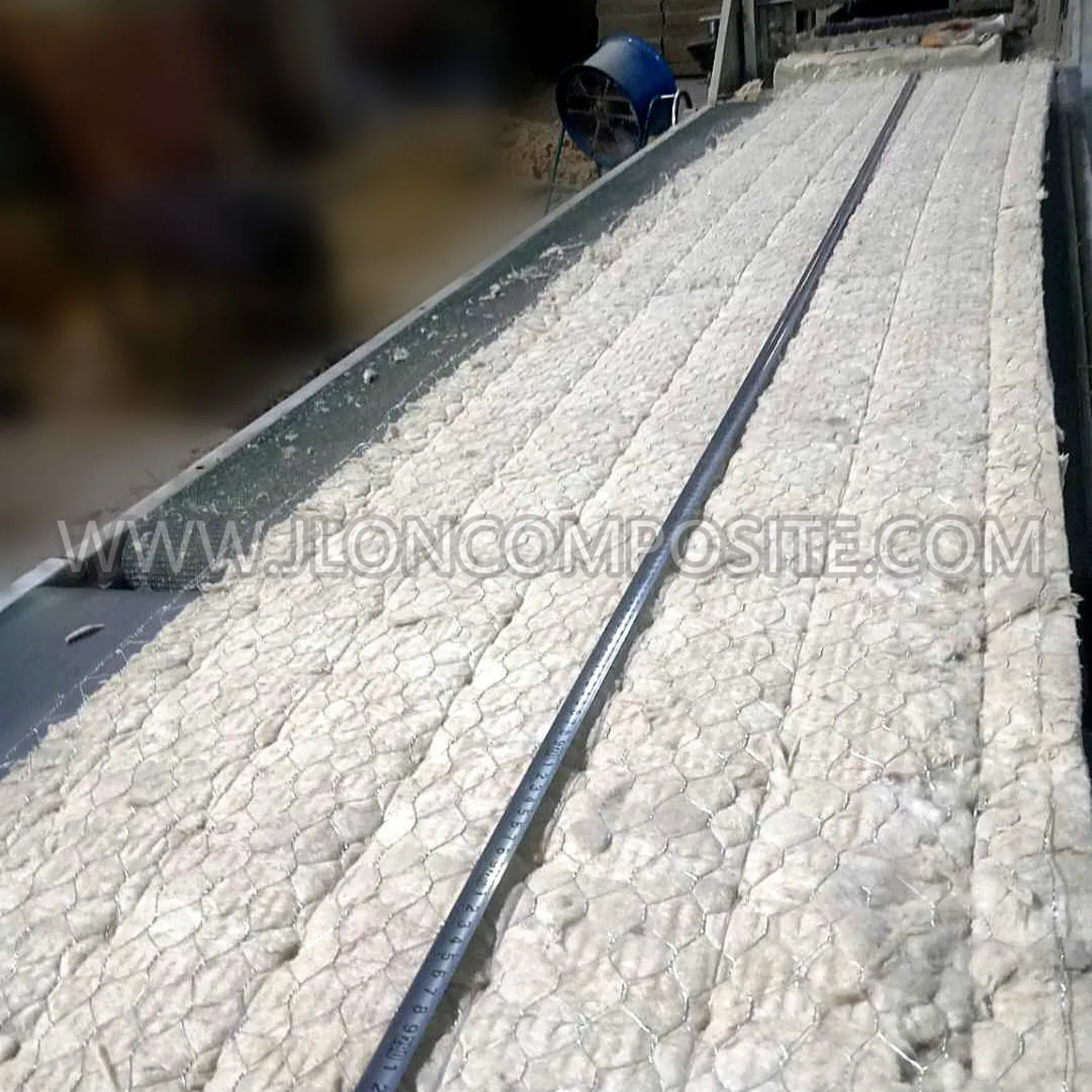 Metal Mesh Covered 110 Kg/M3 Rock Wool Blanket for Pipe Insulation