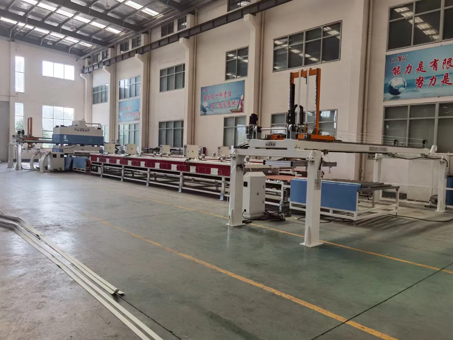 Full Automatic WPC Floor /Spc Foam Floor Cutting Line