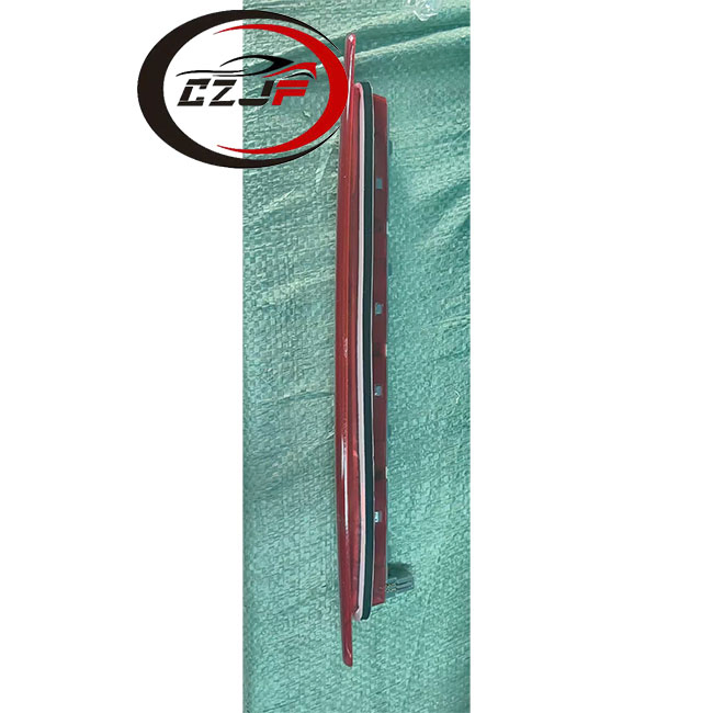 Стоп-сигнал для Mercedes Sprinter 2006-2019 (A9068200456)