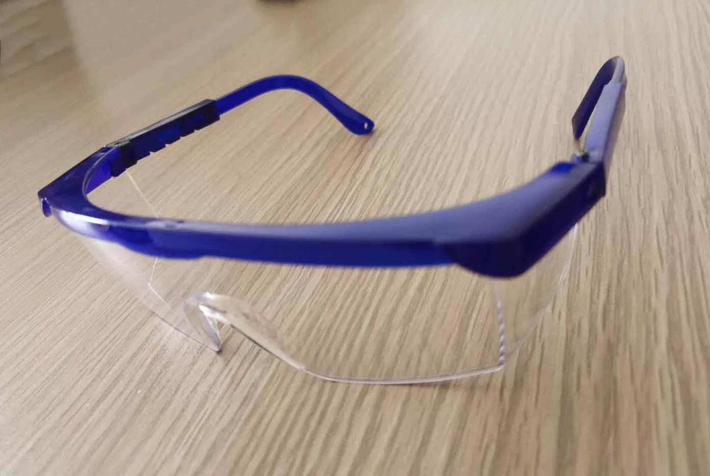 New Product UV Plastic Strong Protective out Door Safety Glasses Goggles