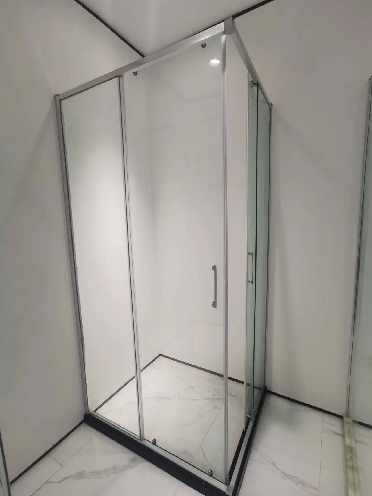 Simple Quadrant Double Sliding Shower Enclosure