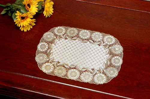 PVC Gold/Silver Lace Tablemat (JFCD-013)