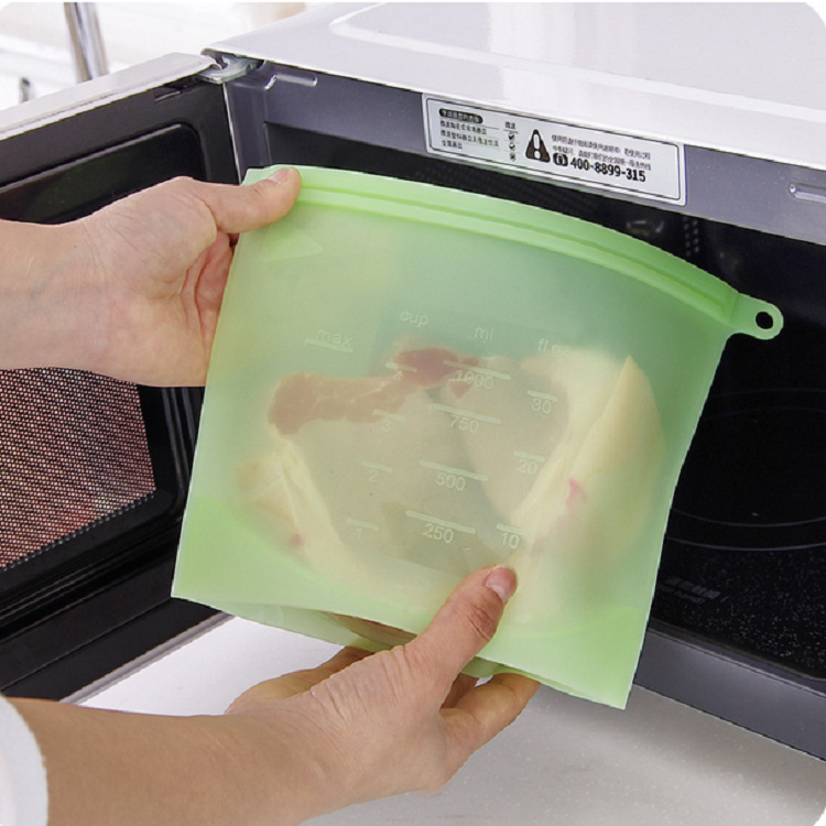Manufacturer Wholesales Food-Grade Vacuum Silicone Fresh-Keeping Bags, Self-Sealing Bags for Food Portioning, and Storage Bags for High Soup and Frozen Food