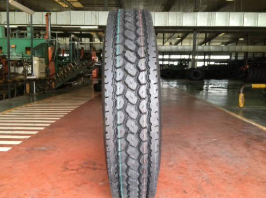 Шина стальная радиальная для грузовиков и сельхозтехники 315/80R22.5 11R22.5