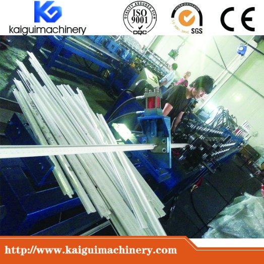 Populer Ceiling Fut T Bar Roll Forming Machine