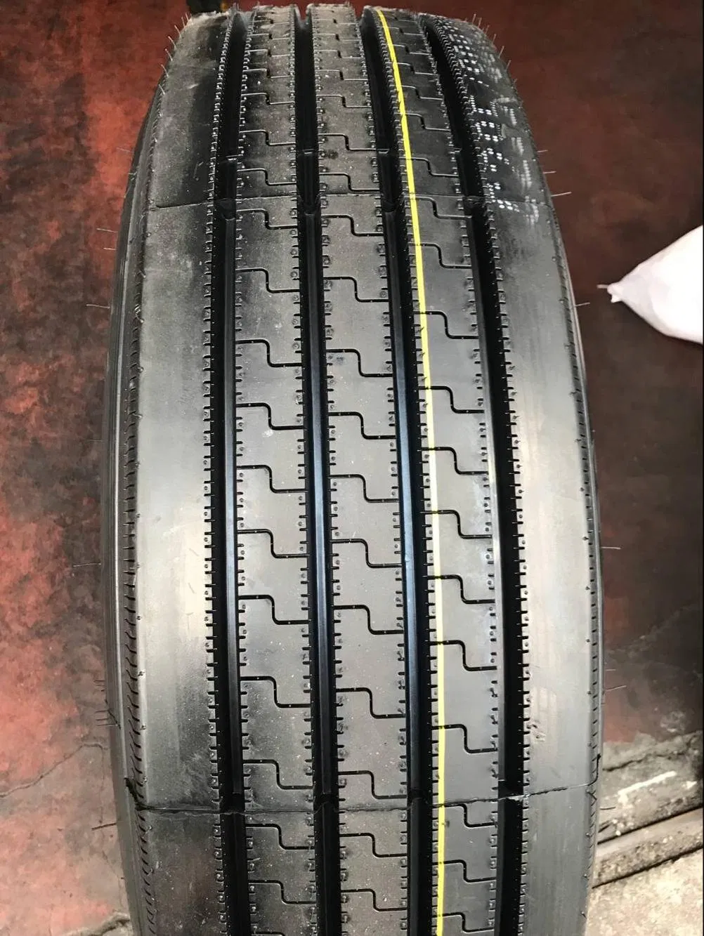 Шины для грузовиков Thailand Vietnam: Haida, Kapsen, Wanli, Yousheng, Annaite, Boto, Amberstone, Aplus, Durun, Hilo, Doublestar, Frideric, Lanvigator, Goldshield, Aplus TBR