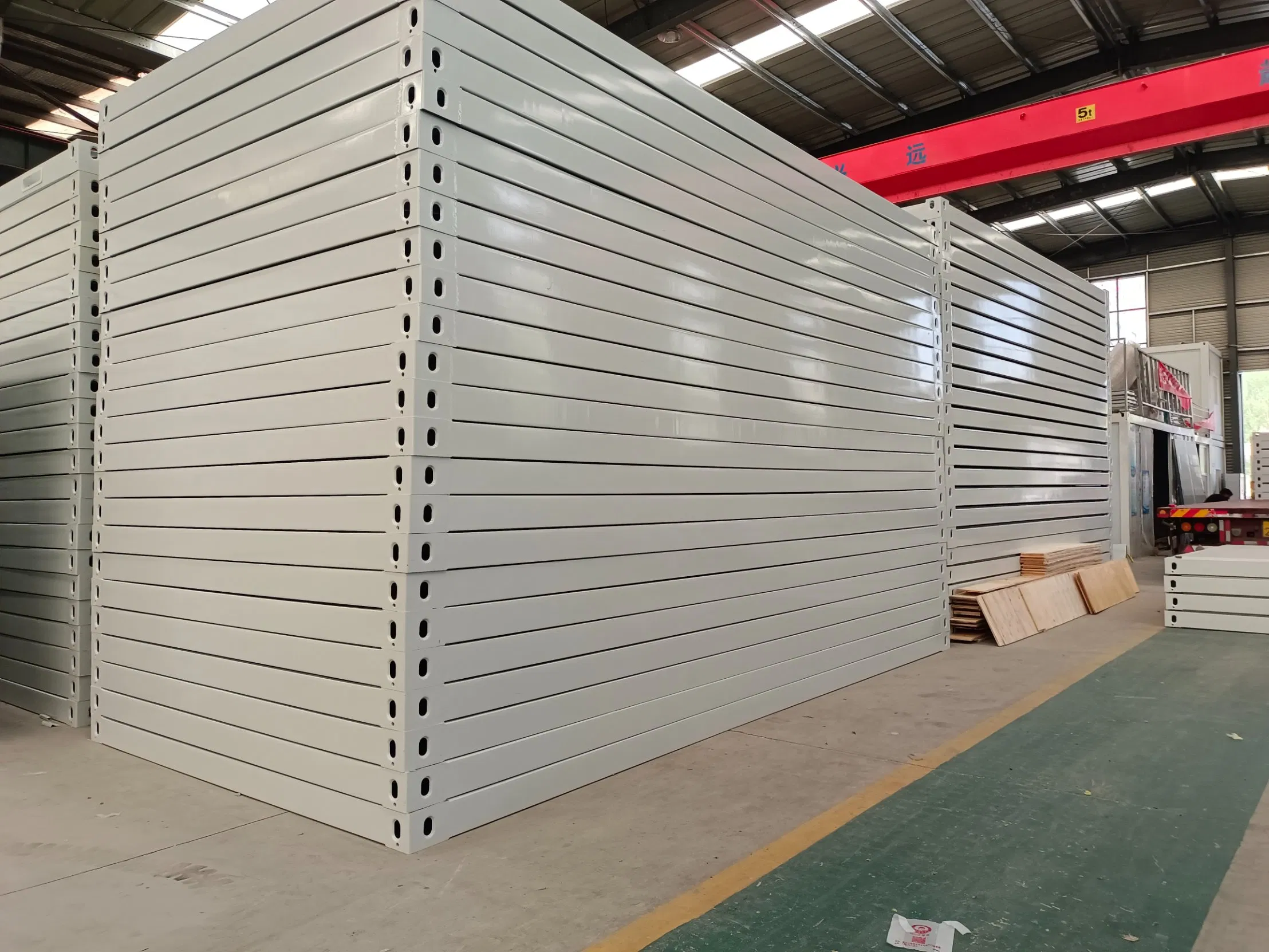 Mobil Flat Pack Prefabricated Modern Design Welding Shipping Container for Home Living/Office/Accomodation/Shop/Restaurant/Worker′ S Quart