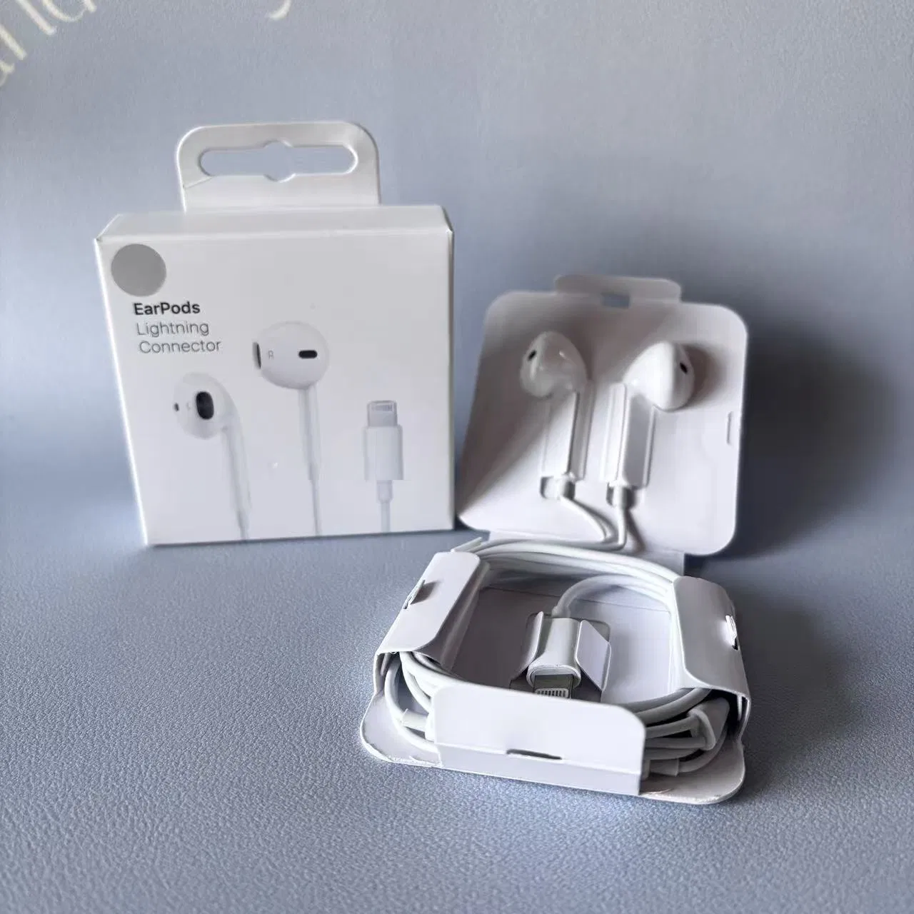 Беспроводные наушники-вкладыши с шумоизоляцией