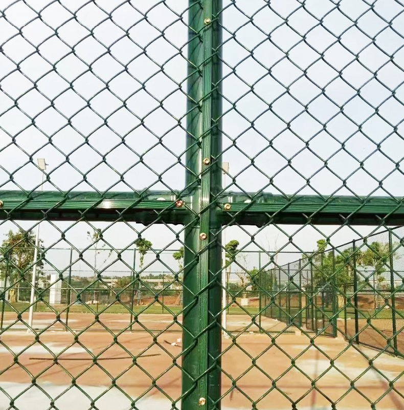 Soccer Filed Net Powder Coated Black Chain Link Fencing