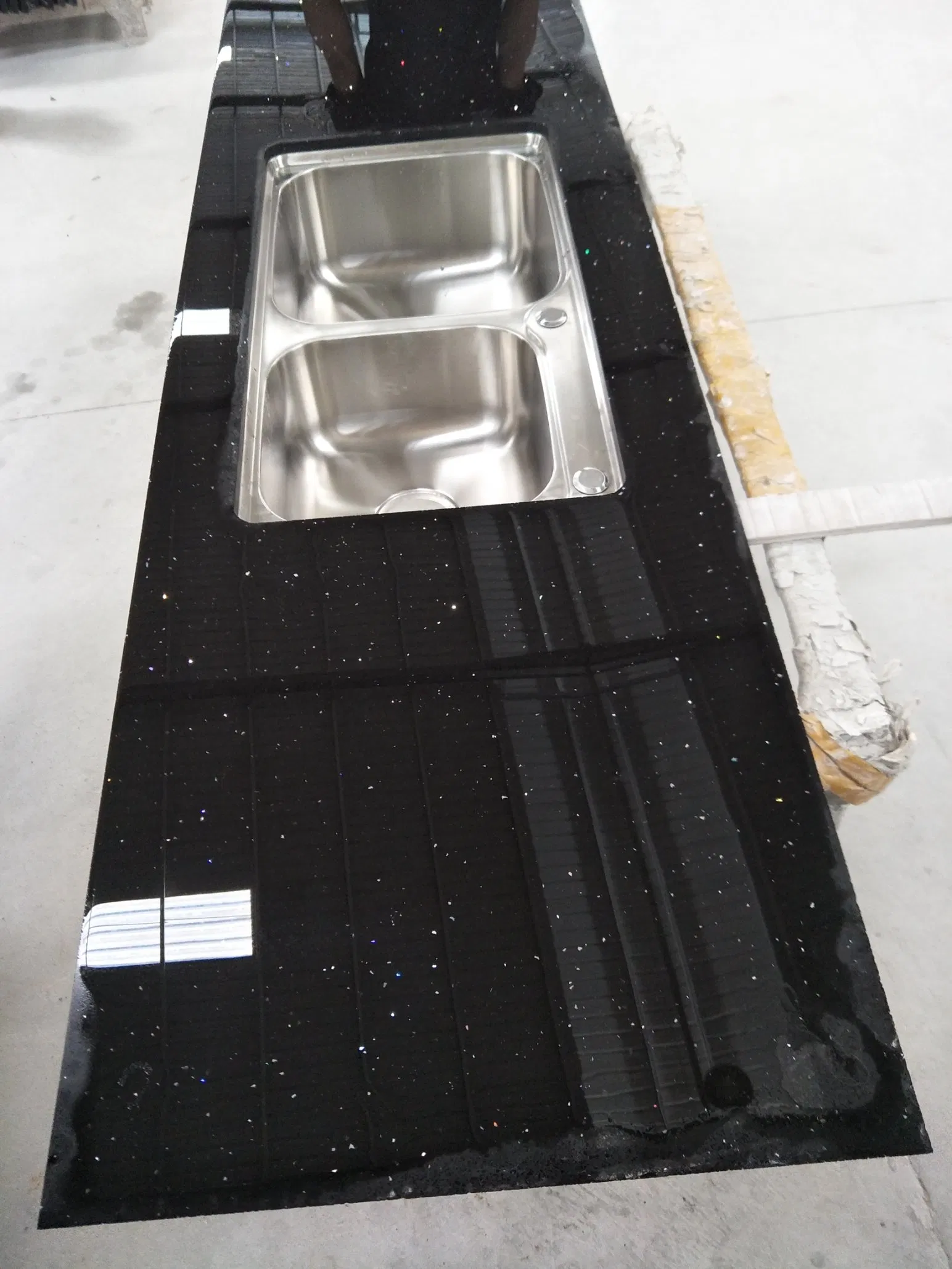 Wayon Quartz Table Top Black Series Stone Quartz Slab Price Counter Tops Artificial Quartz Stone Zero Silica