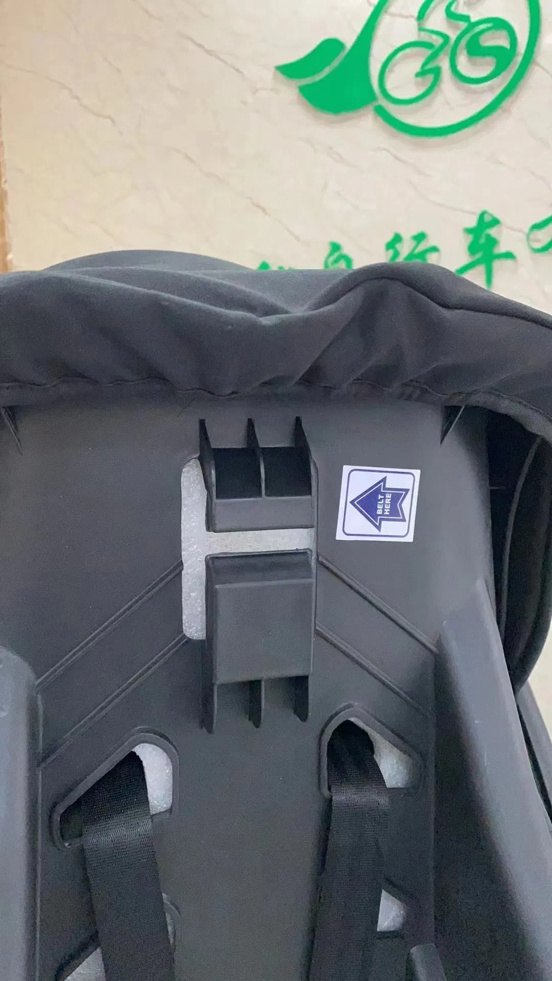Hot-Selling Portable Infant Baby Safe Seat Children′ S Chairs Updated Seats