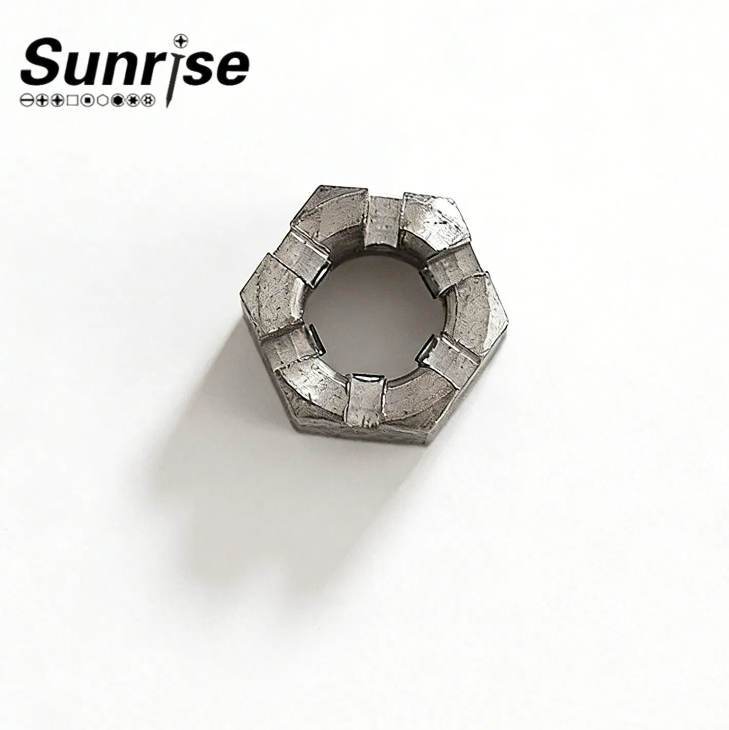 Гайка шестигранная прорезная DIN 935