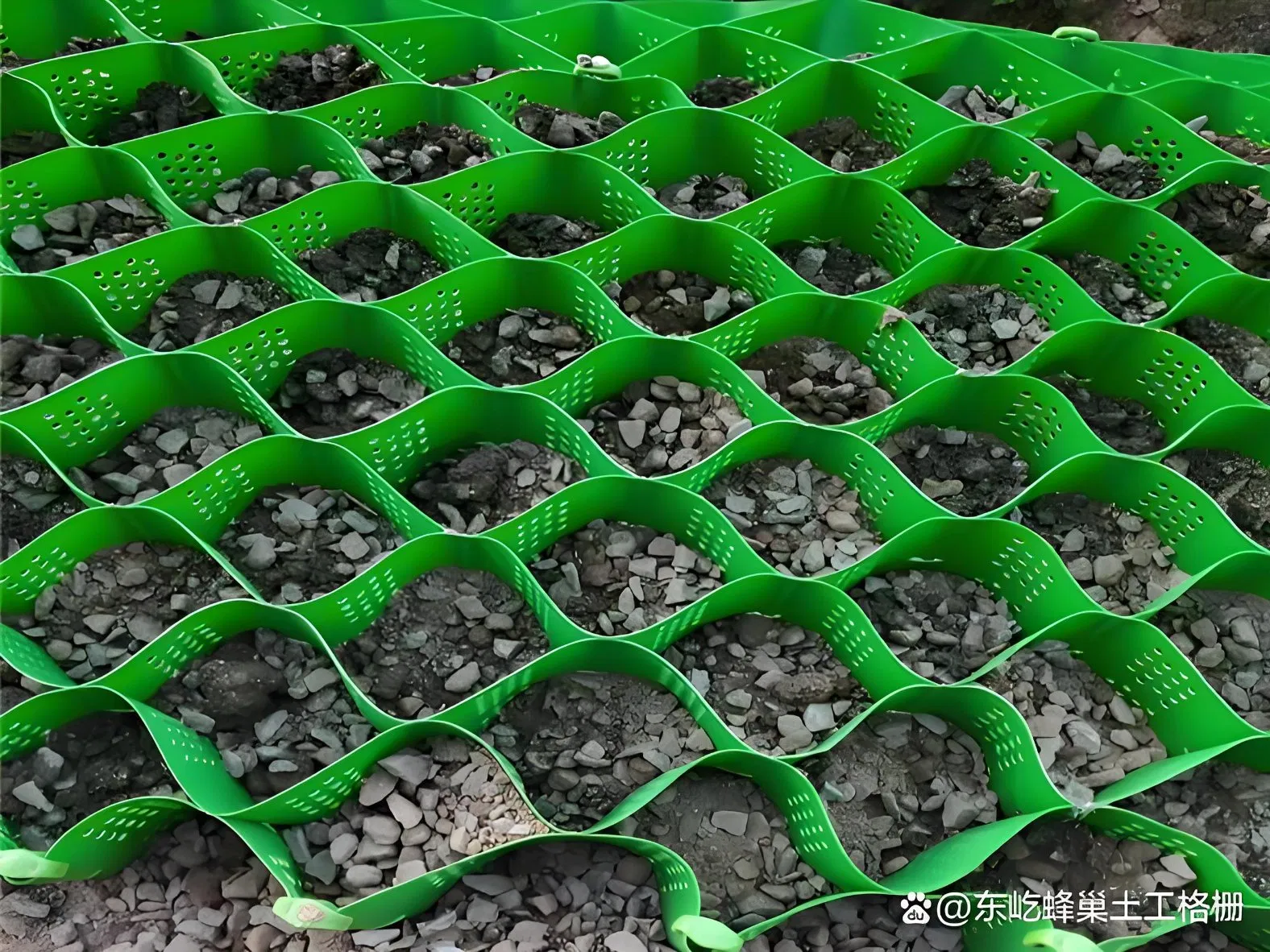 HDPE Geomembrane Customized Puncture Resistant Impact Resistant Tear Resistant Durable Black HDPE Geomembrane for Transportation Hydraulic Geotechnical Environm