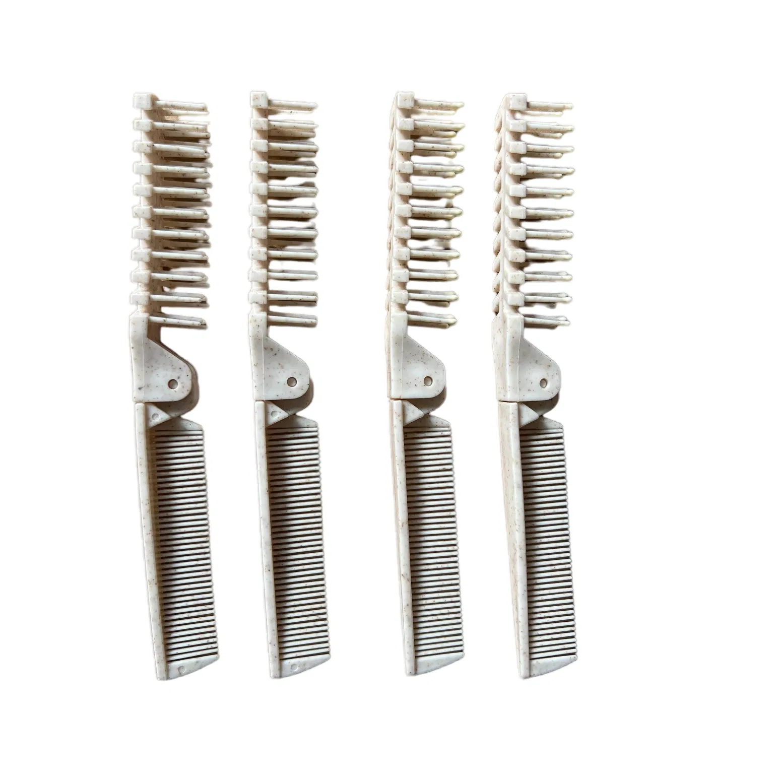 Folded Wheat Straw Comb with Hotel Amenities for Guest Room Using