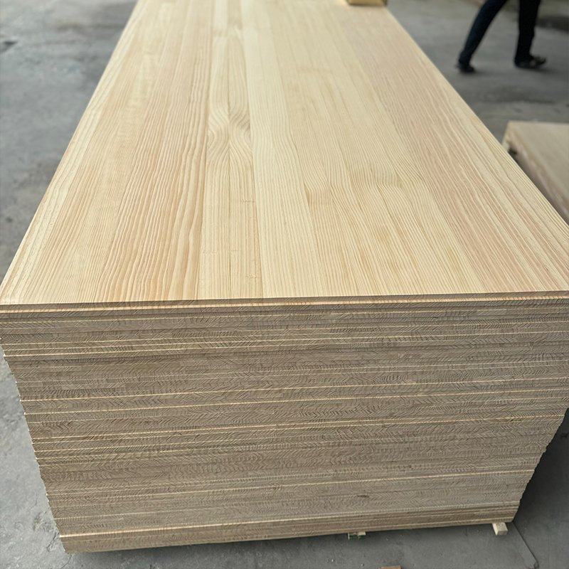 High Quality Customized Size New Zealand Pine Wooden Planks