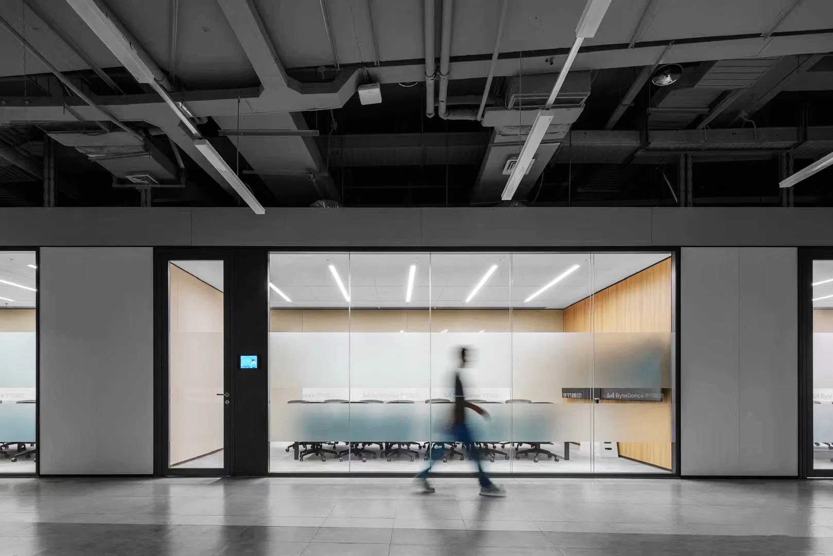 Factory Wholesale Furniture Manufacturer Soundproof Glass Wall Office Partition