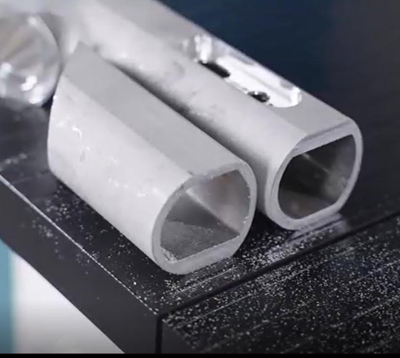 Станок ленточнопильный вертикальный по металлу