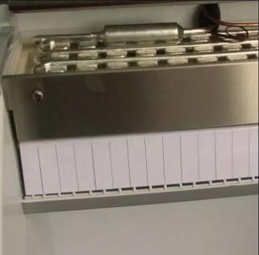 Baopin Factory Price Gourmet Round Ice Cube Maker Gourmet Ice Machine 300kg