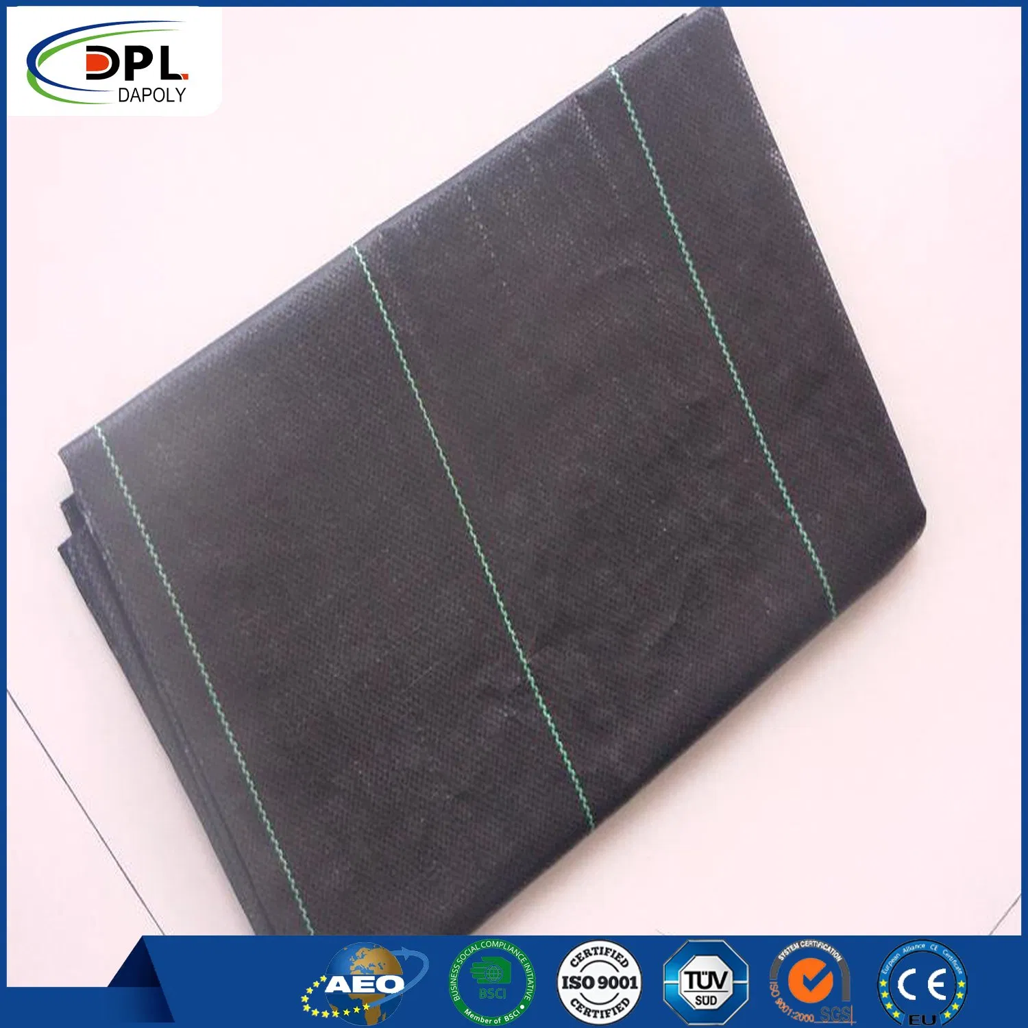 China Anti-Weed Grass Plastic Mesh Mat Landscape Fabric Ground Cover for Farm