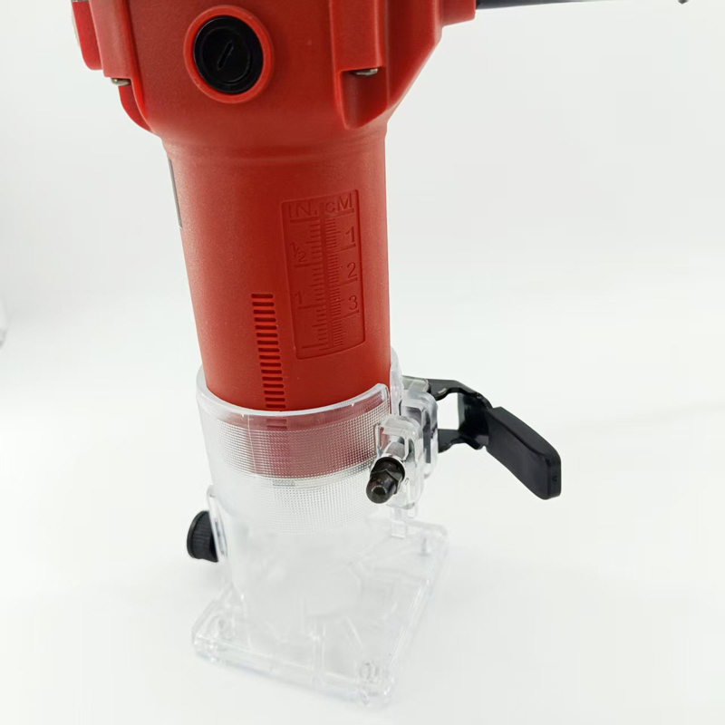 Электрический триммер 580W для ламината и дерева