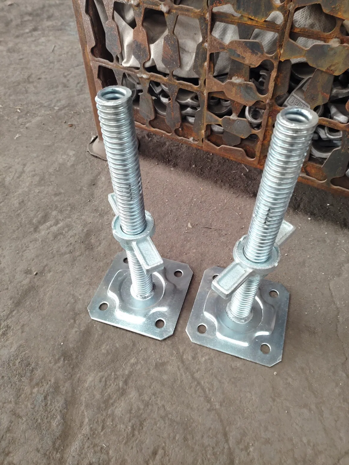 Galvanized Shoring Base Jack 250mm/350mm/500mm for Formwork Scaffolding Construction