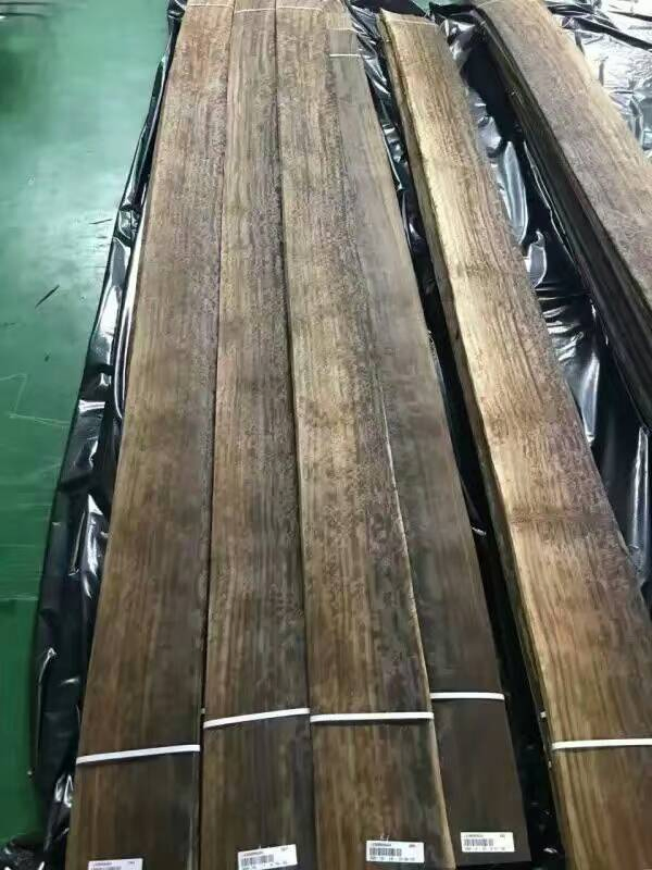 Factory Origin Myanmar Burma Teak Quarter Cut Veneer