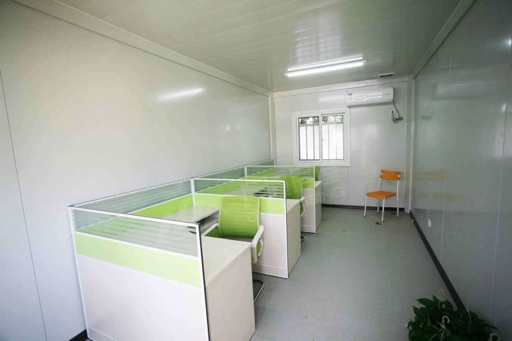 Factory Workspace Warehouse Prefabricated Container House Modular Prefab House Mobile Flat Pack Container House 20FT Container Office Vessel House