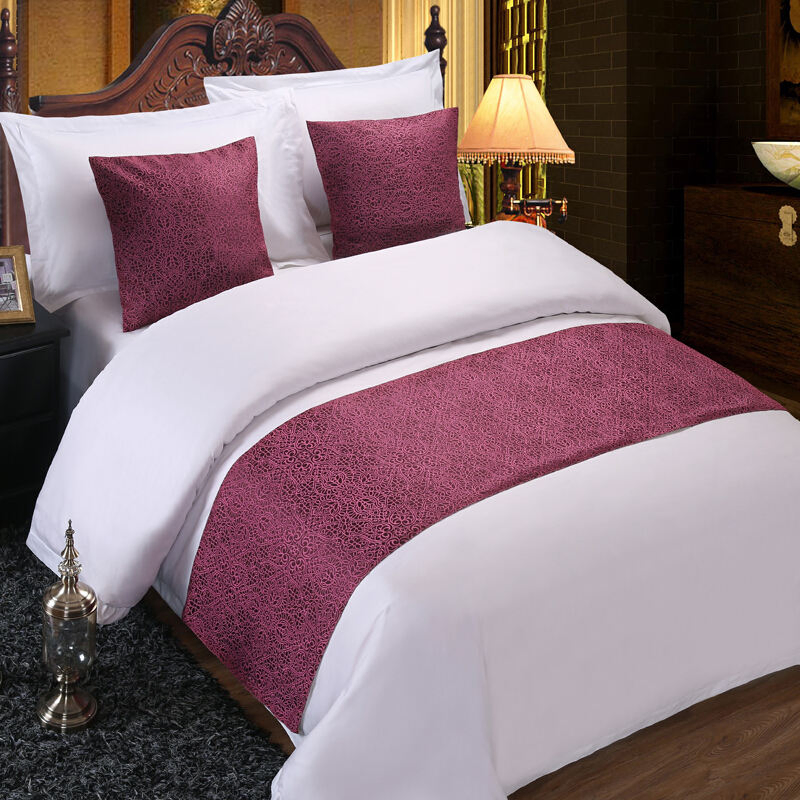 Hotel Wrinkle Free Polyester Custom Size Luxury 5-Star Bed Runner
