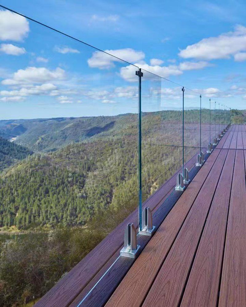 Modern Glass Railing with Stainless Steel Handrail for Projects