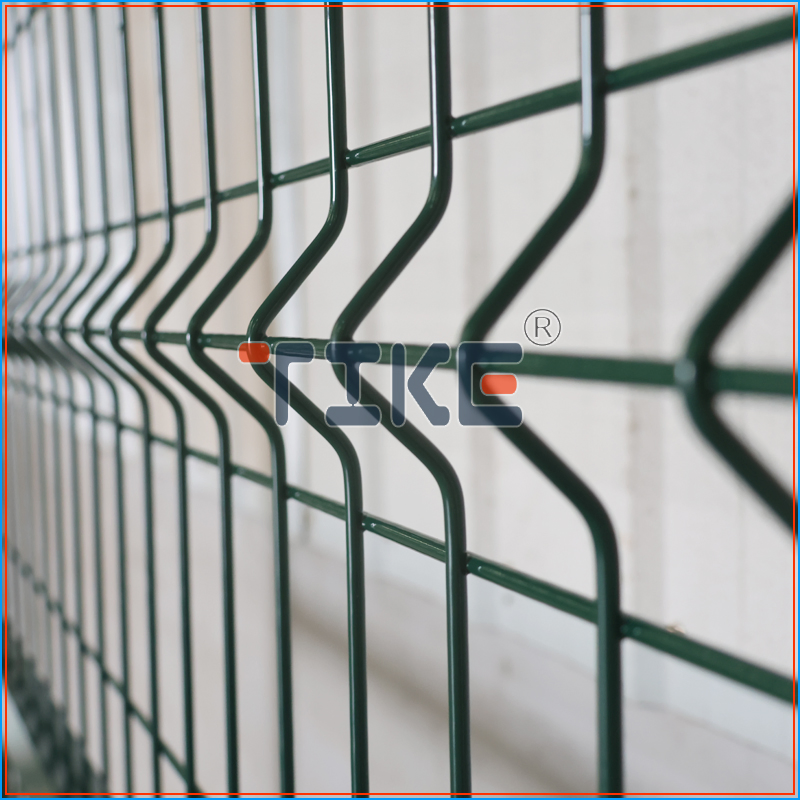3D Security Curvy Welded Wire Mesh Fence