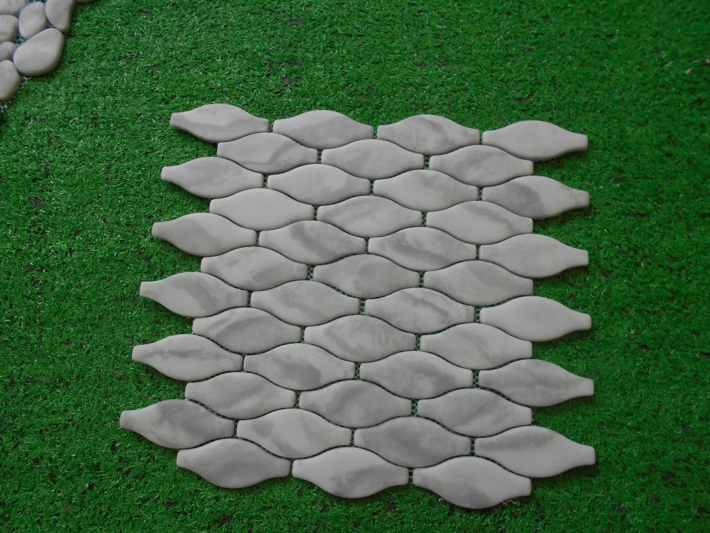 Full Body Glass Crystal Mosaic Tiles