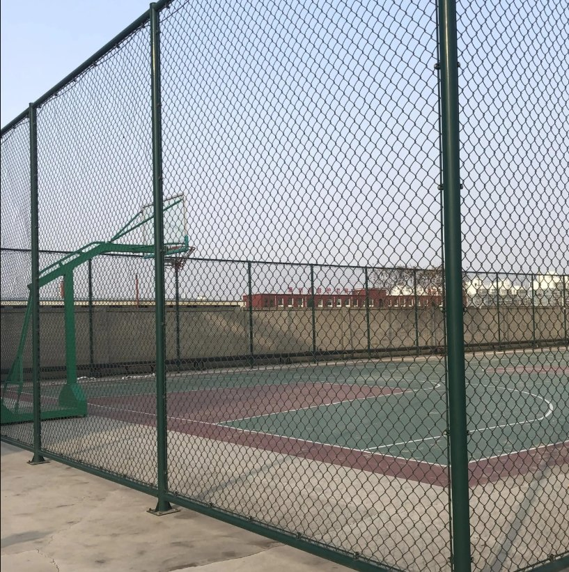 Factory Galvanized PVC Coated Football Basketball Tennis Court Fence Netting 6FT 8FT Height Chain Link Wire Mesh Fence Price