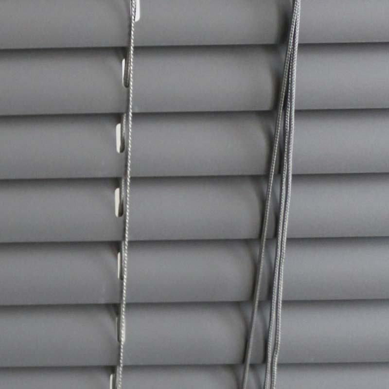 The Nordic Style Window Blinds 25mm Corded Mini PVC Venetian Customized Blinds