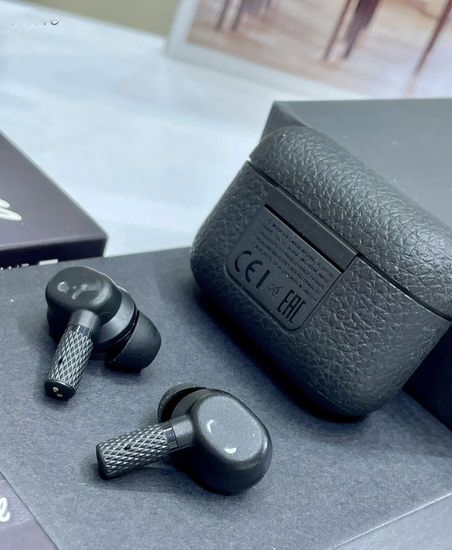 Hot Sale Motif Anc Wireless Bluetooth Tws Bass Sound HiFi Earphones