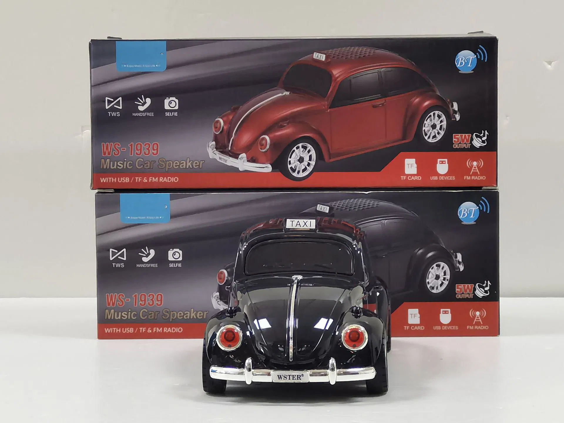 Classic Car Audio Speaker with Bluetooth and FM Radio Features