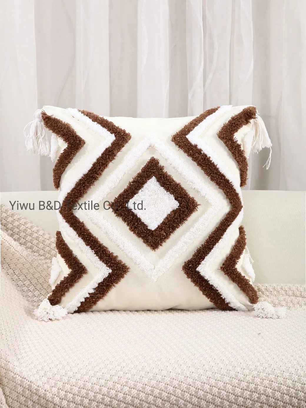 New Arrival Tufting Fashion Design Soft Cushion 100% Cotton Linen Fabric Chair Cushion Pillow Case Daily Use Cushion Cover